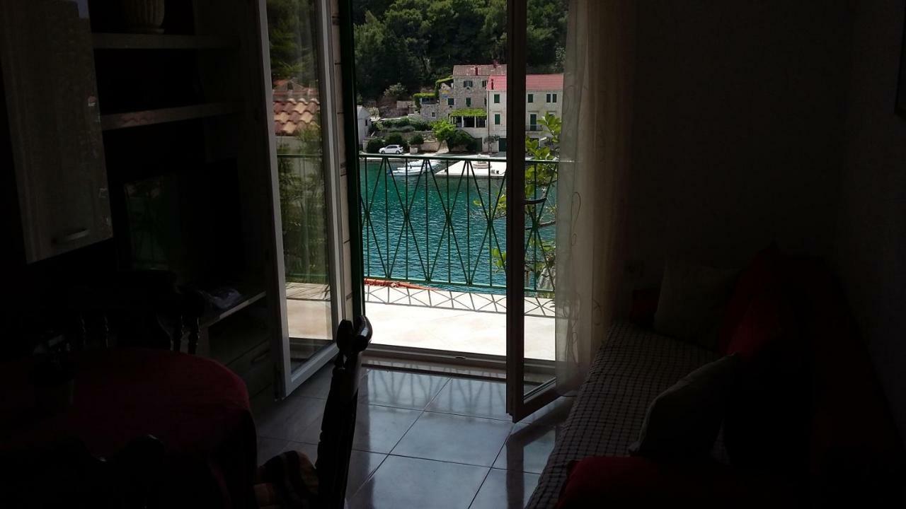 Apartment Antica Povlja  Εξωτερικό φωτογραφία