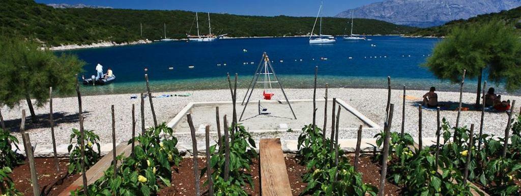 Apartment Antica Povlja  Εξωτερικό φωτογραφία